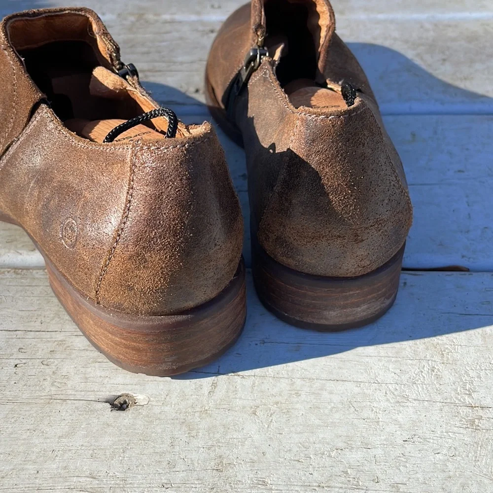 EUC Born leather shoes - Picture 4 of 13